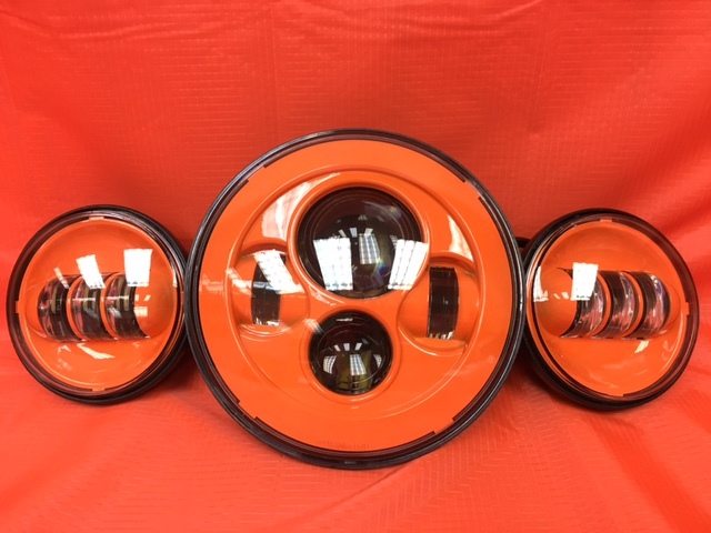 7" DAYMAKER ORANGE Headlight   Orange Dual 4.5" - 4 1/2" Auxiliary AUX Spot Passing LED Fog Lights Bulb Harley SET