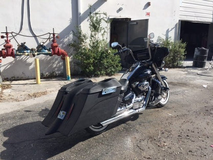 Suzuki C50 / C90 Boulevard 6" Out &amp; Down Saddlebags   Fender &amp; Side Covers, No Cut Outs   Lids &amp; Rail Kit