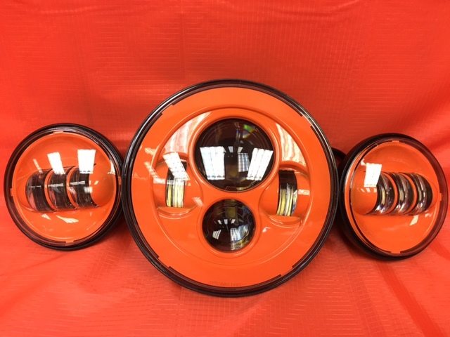 7" DAYMAKER ORANGE Headlight   Orange Dual 4.5" - 4 1/2" Auxiliary AUX Spot Passing LED Fog Lights Bulb Harley SET