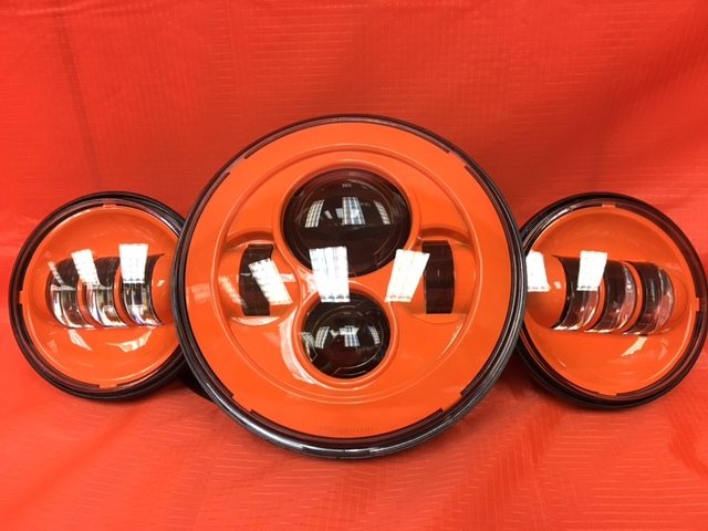 7" DAYMAKER ORANGE Headlight   Orange Dual 4.5" - 4 1/2" Auxiliary AUX Spot Passing LED Fog Lights Bulb Harley SET
