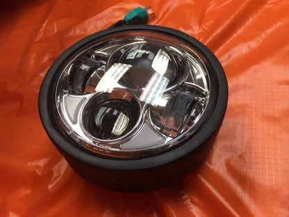 5 3/4" DAYMAKER Yamaha Star Roadliner Stratoliner XV1900A CHROME Projector HID LED Light Bulb Headlight Motorcycle