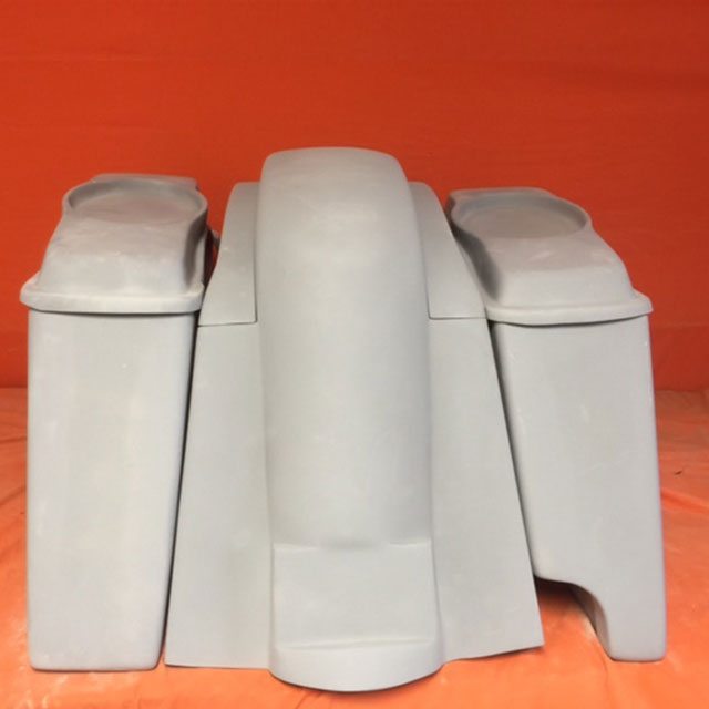 Honda VTX 1300 / 1800 6" Extended Stretched Saddlebags   Rear Fender Right Side Cut Out   6 X 9 Speaker Lids