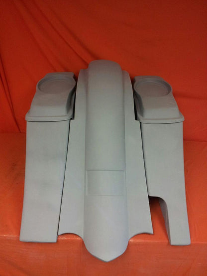 Harley Davidson 6" Heritage Softail Out & Down Extended Saddlebags 6 x 9 Speaker Lids   Fender Right Side Cut Out