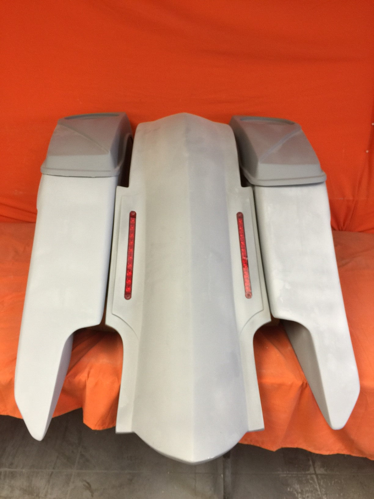 Harley Davidson 6" Trendsetter Extended Saddlebag LED Fender Kit - Dual Cut Outs 6 x 9 Speaker Lids