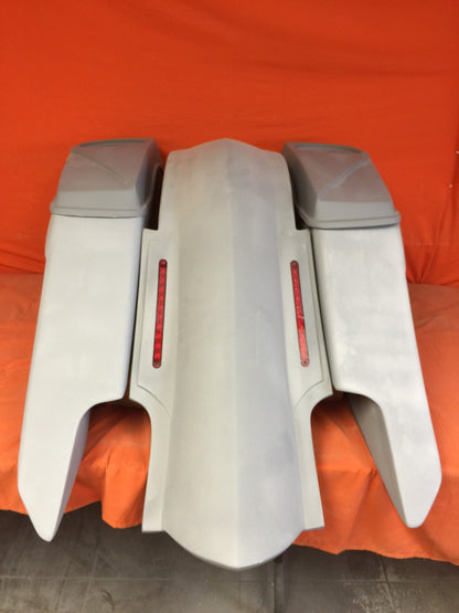 Harley Davidson 6" Trendsetter Extended Saddlebag LED Fender Kit - Dual Cut Outs 6 x 9 Speaker Lids
