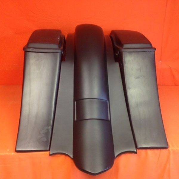 Harley Davidson 6" Heritage Softail Out &amp; Down Extended Saddlebags, Lids   Fender No Cutouts