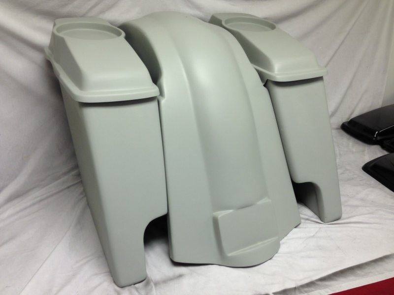 Harley Davidson Heritage Softail 4" Extended Saddlebags 6.5" Speaker Lids   Fender Dual Cutouts