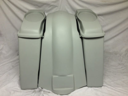Harley Davidson 6" Heritage Softail Extended Saddlebags 6.5" Speaker Lids   Fender No Cutouts