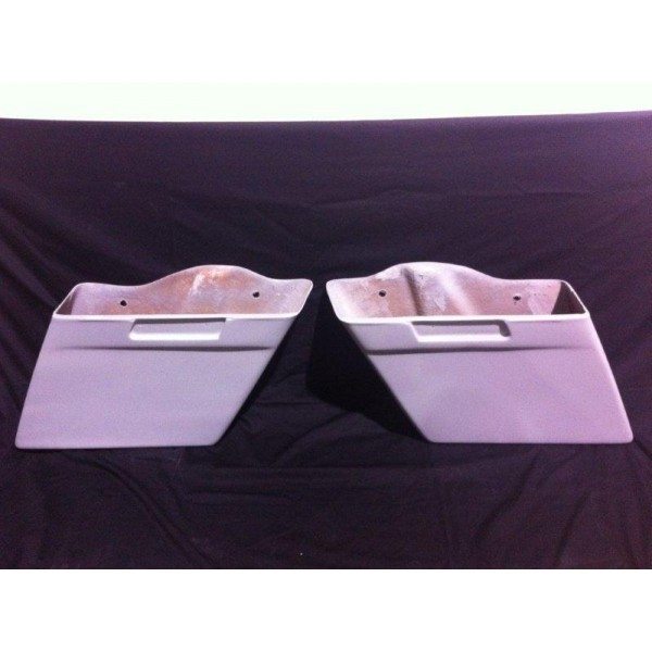 Harley Davidson 4" Extended Stretched Saddlebags No CutOuts - No Lids 89-13