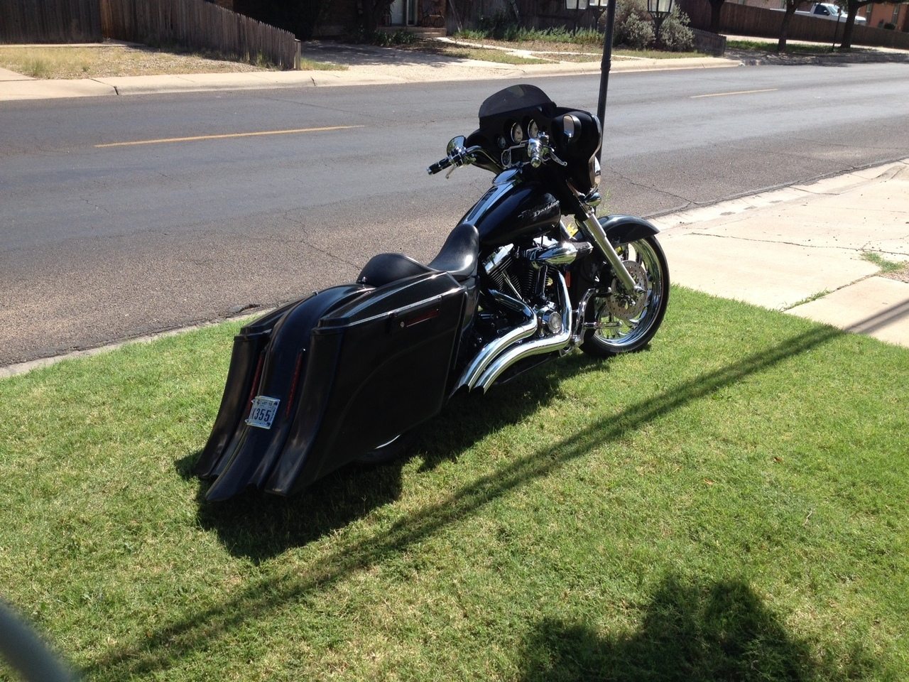 Harley Davidson 6" Extended Out And Down Saddlebags with Custom Rear Fender - No Lids