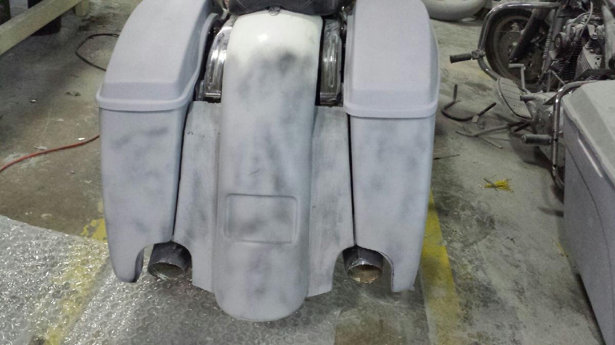 Harley Davidson 4.5" Extended Stretched Saddlebags With LED Light Fender - No Lids 2014 - 2018  Model Style Bags